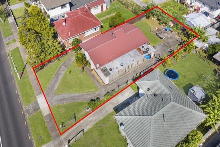 Photo of property in 227 Bairds Road, Otara, Auckland, 2023