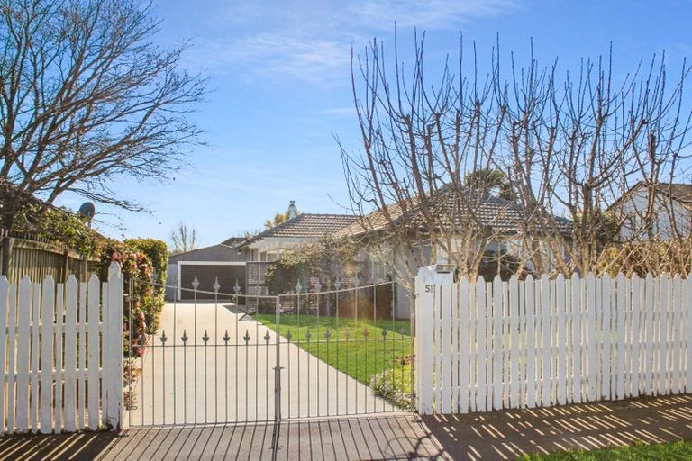 Photo of property in 51 Wilton Crescent, Bishopdale, Christchurch, 8053
