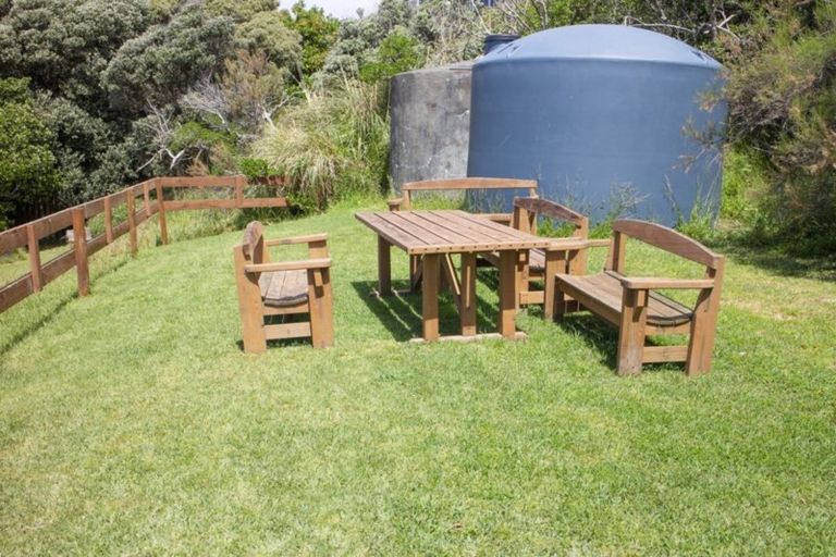 Photo of property in 98 Jetty Road, Castlepoint, Tinui, 5889