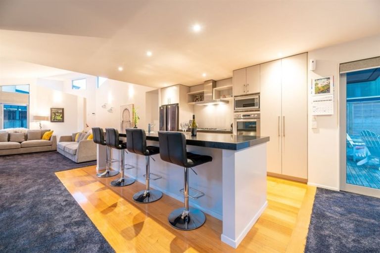 Photo of property in 90a Beach Road, Castor Bay, Auckland, 0620