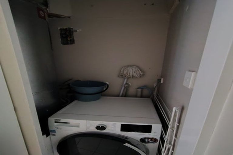 Photo of property in Rostrevor House, 4/130b Vivian Street, Te Aro, Wellington, 6011