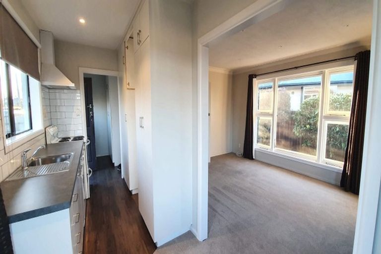 Photo of property in 12 Wingate Street, Redwood, Christchurch, 8051