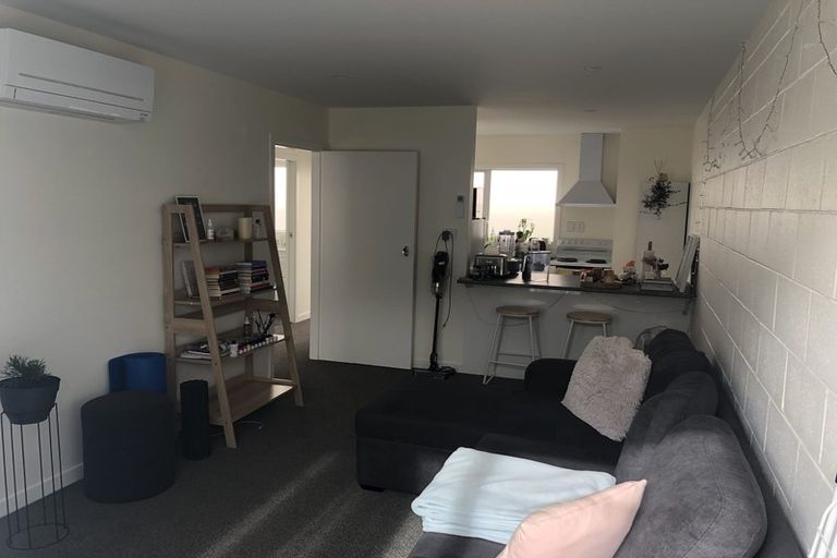 Photo of property in 1/98 Cuba Street, Petone, Lower Hutt, 5012