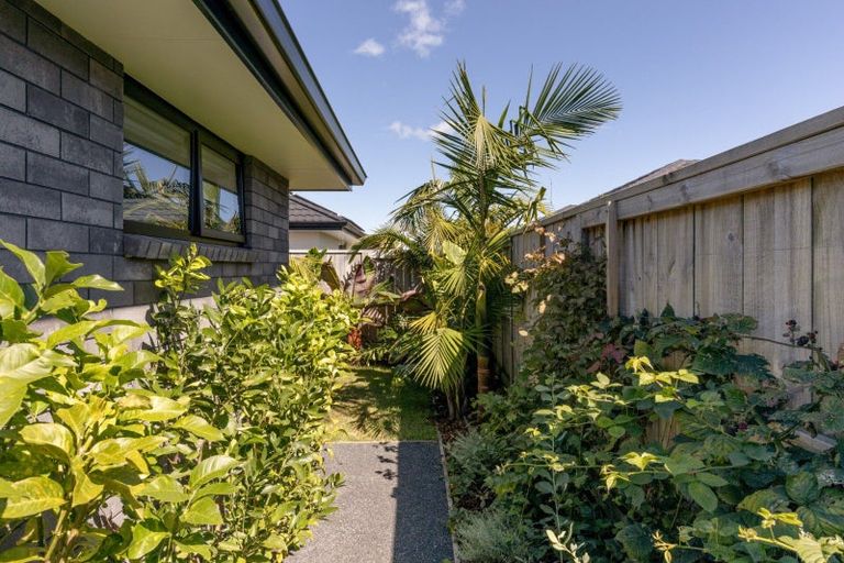 Photo of property in 4 Fontana Street, Papamoa, 3118