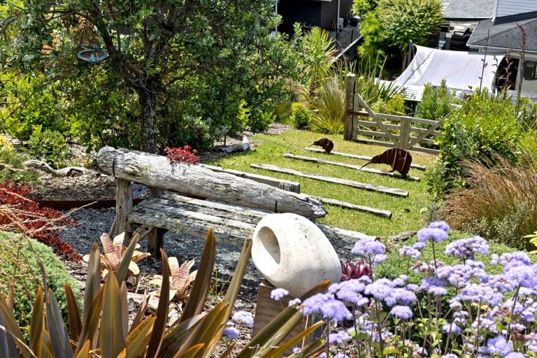 Photo of property in 15 Woodridge Drive, Stanmore Bay, Whangaparaoa, 0932