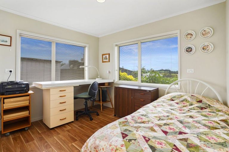 Photo of property in 4/61 Osborne Road, Amberley, 7410