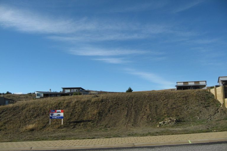 Photo of property in 97 Kings Drive, Wanaka, 9305