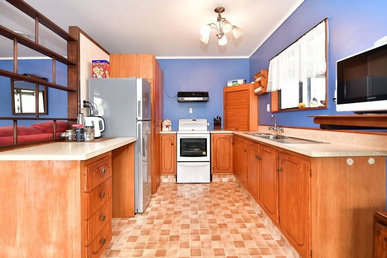 Photo of property in 1/928 Whangaparaoa Road, Manly, Whangaparaoa, 0930