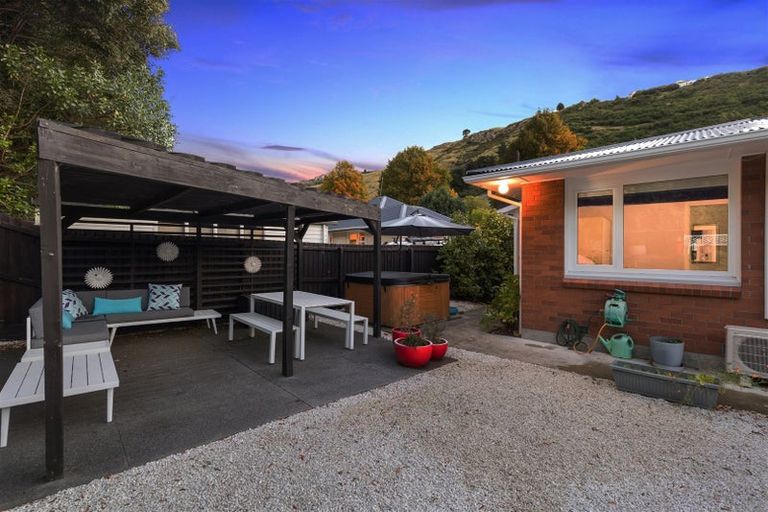 Photo of property in 105 Bowenvale Avenue, Cashmere, Christchurch, 8022