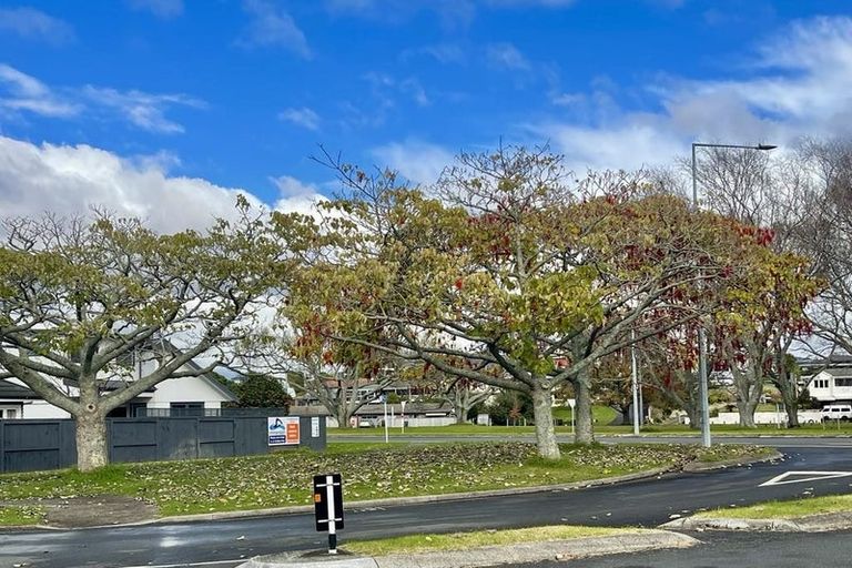 Photo of property in 63 Ngatai Road, Otumoetai, Tauranga, 3110