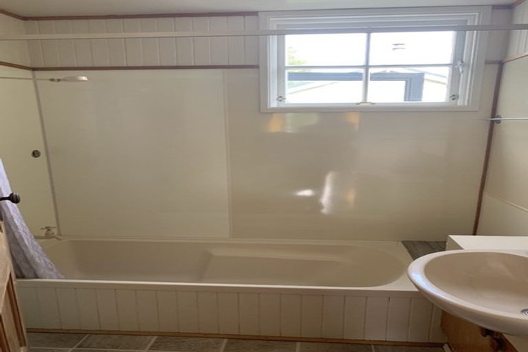 Photo of property in 39 Hereford Street, Kaikorai, Dunedin, 9010