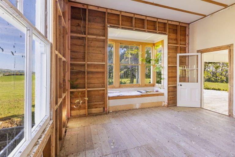 Photo of property in 724 Porangahau Road, Waipukurau, 4282