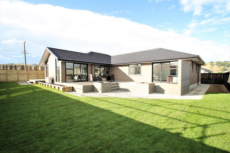 Photo of property in 91 Wingatui Road, Mosgiel, 9024