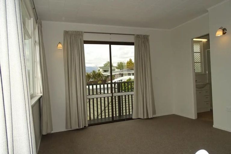 Photo of property in 136a Cambridge Street, Levin, 5510