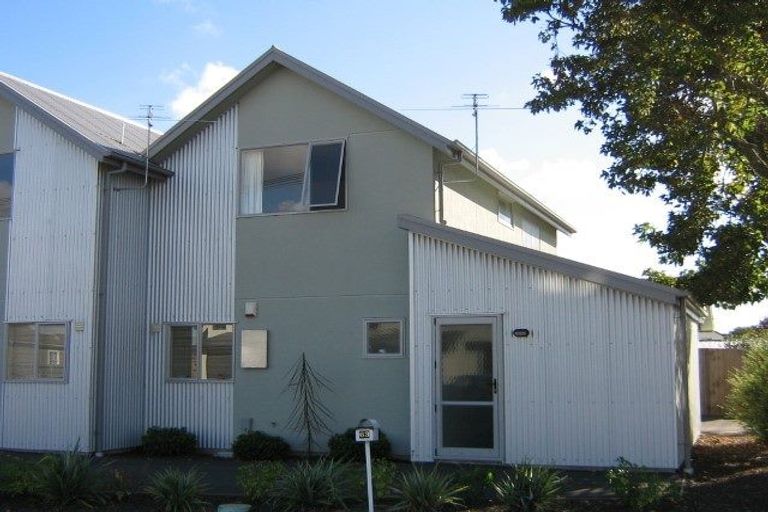 Photo of property in 63 Fairfield Avenue, Addington, Christchurch, 8024