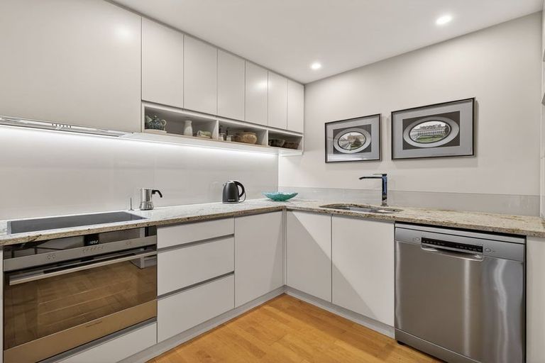Photo of property in 10/31 Chester Street West, Christchurch Central, Christchurch, 8013