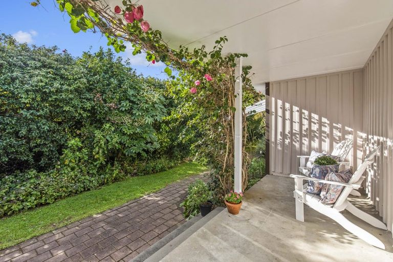 Photo of property in 46 Kohekohe Road, Waikanae, 5036
