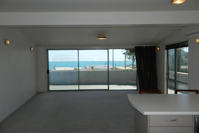 Photo of property in 172a Saint Andrews Road, Plimmerton, Porirua, 5026