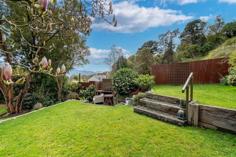 Photo of property in 22 Howard Street, Macandrew Bay, Dunedin, 9014