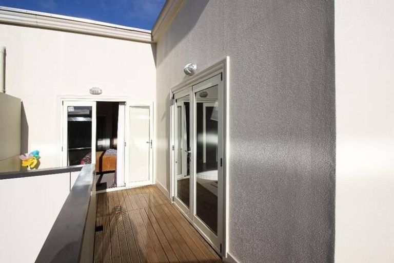 Photo of property in Old Bnz Chambers, 12/79 Manners Street, Te Aro, Wellington, 6011