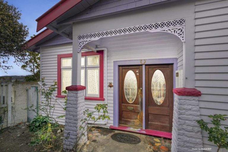 Photo of property in 57 Nevay Road, Miramar, Wellington, 6022