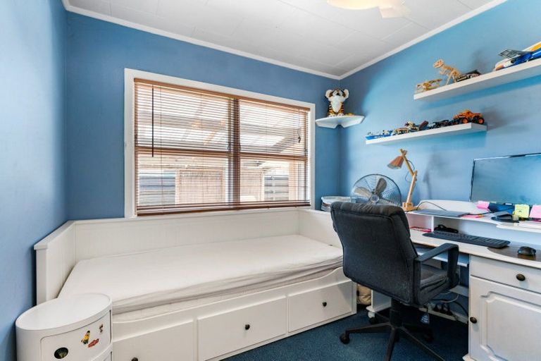 Photo of property in 6 Mardi Place, Mount Maunganui, 3116