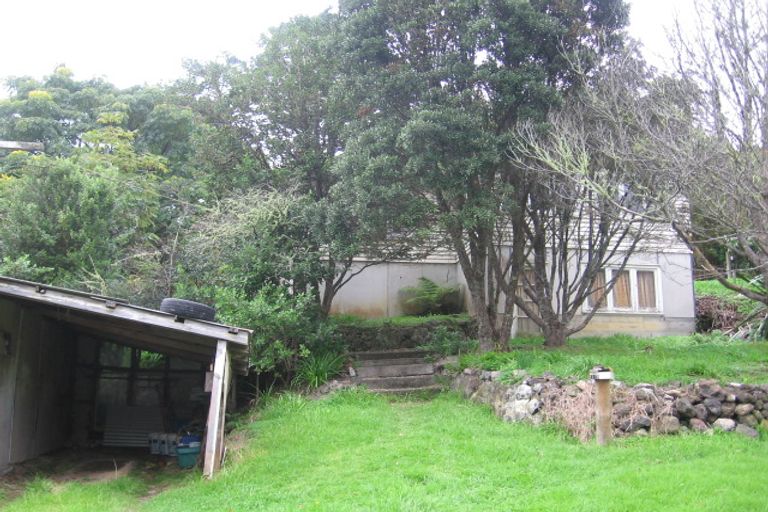 Photo of property in 19 Western Road, Laingholm, Auckland, 0604