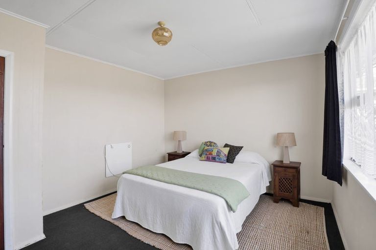 Photo of property in 117 Frankley Road, Frankleigh Park, New Plymouth, 4310