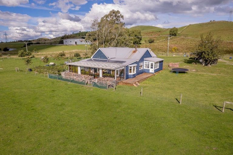 Photo of property in 214 Waianiwaniwa Road, Sheffield, Darfield, 7571
