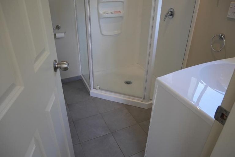 Photo of property in 16 Talbot Grove, Trentham, Upper Hutt, 5018