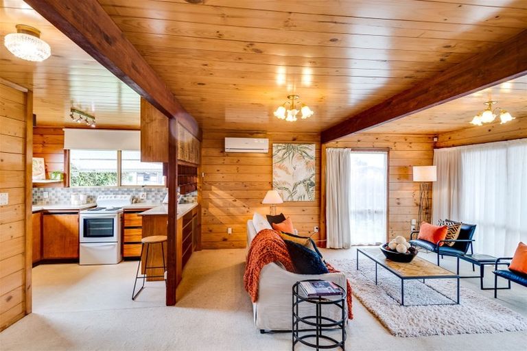 Photo of property in 14 Rochester Street, Tamatea, Napier, 4112