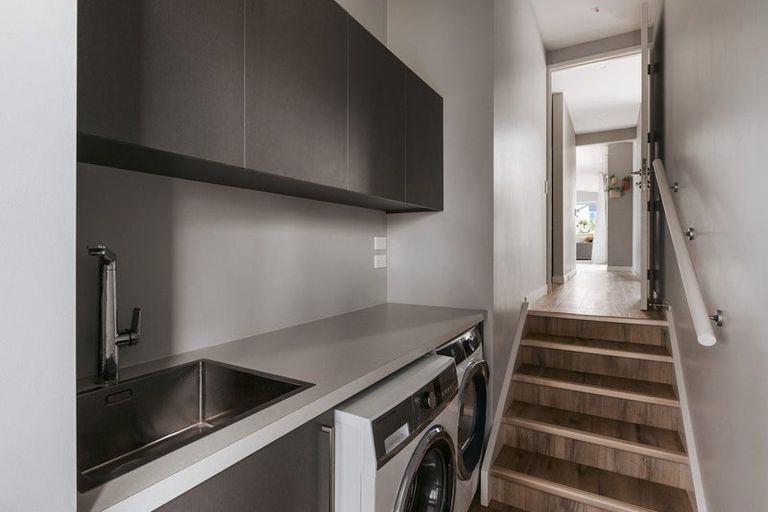 Photo of property in 19 Stingray Drive, Omokoroa, 3114