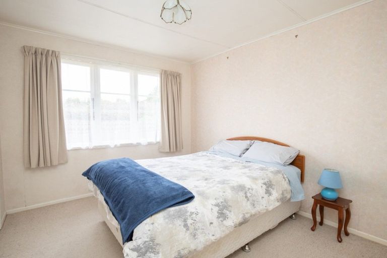 Photo of property in 33 Hayward Road, Ngatea, 3503