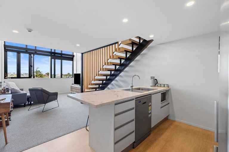 Photo of property in 15/436 Maunganui Road, Mount Maunganui, 3116