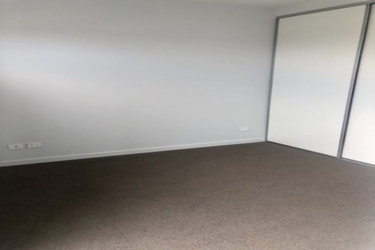 Photo of property in Frank Sargeson Apts, 202/74 Anzac Street, Takapuna, Auckland, 0622
