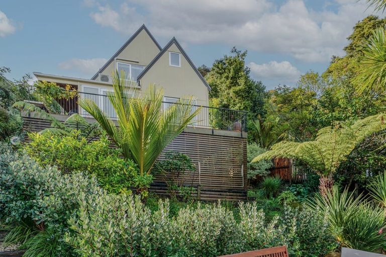 Photo of property in 299 Titirangi Road, Titirangi, Auckland, 0604