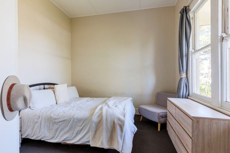 Photo of property in 47a Limbrick Street, Terrace End, Palmerston North, 4410