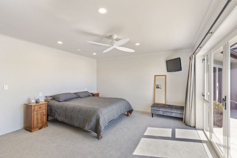 Photo of property in 139 Manutahi Road, Tarurutangi, New Plymouth, 4372