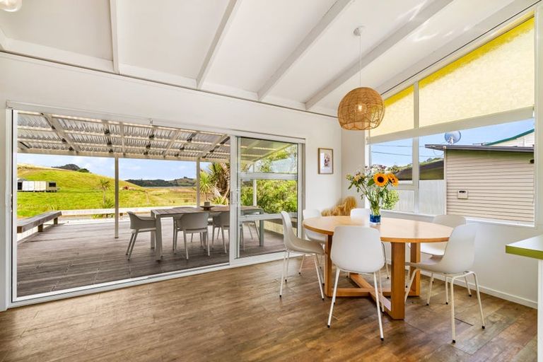 Photo of property in 744 Taiharuru Road, Taiharuru, Parua Bay, 0192