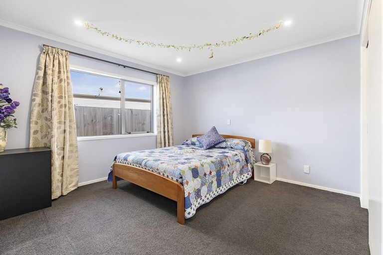 Photo of property in 54 Mo Street, Camborne, Porirua, 5026