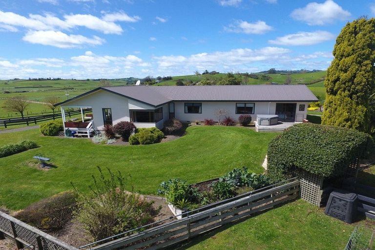 Photo of property in 16 Mcrae Road, Otewa, Otorohanga, 3972