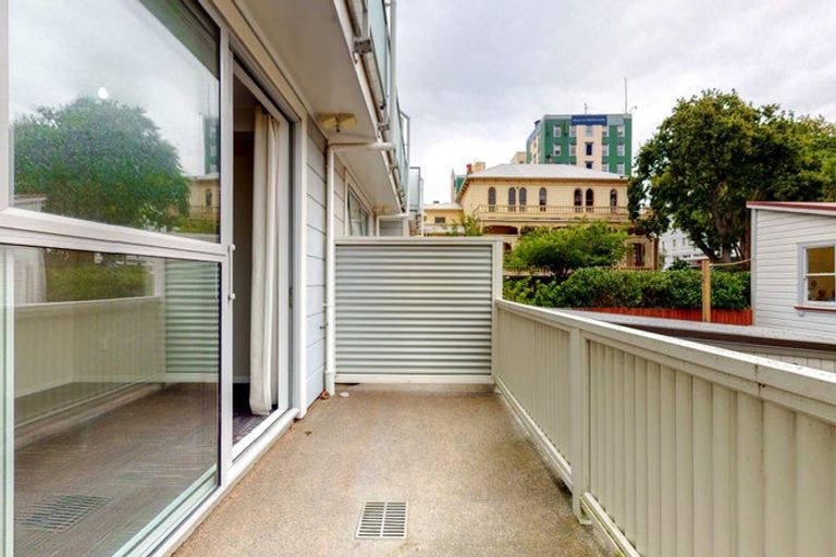 Photo of property in 242 Victoria Street, Te Aro, Wellington, 6011