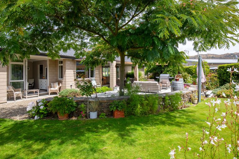 Photo of property in 4 Houlahan Street, Clyde, 9330