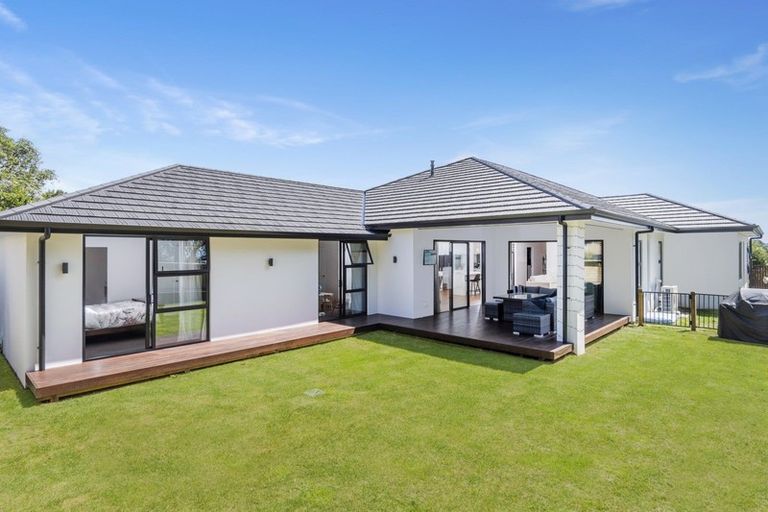 Photo of property in 151 Margaret Drive, Omokoroa, 3114
