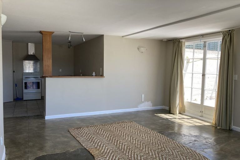 Photo of property in 7 Rodrigo Road, Kilbirnie, Wellington, 6022