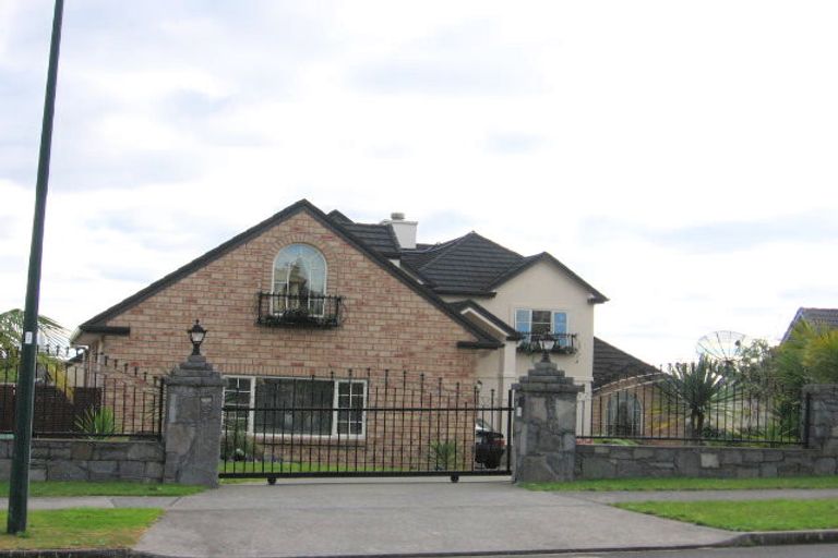 Photo of property in 3 Anaheim Boulevard, Shamrock Park, Auckland, 2016