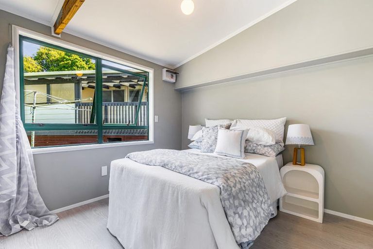 Photo of property in 8 Frostbite Place, Ranui, Auckland, 0612