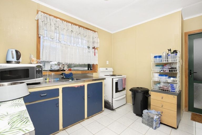 Photo of property in 92 Tennessee Avenue, Mangere East, Auckland, 2024