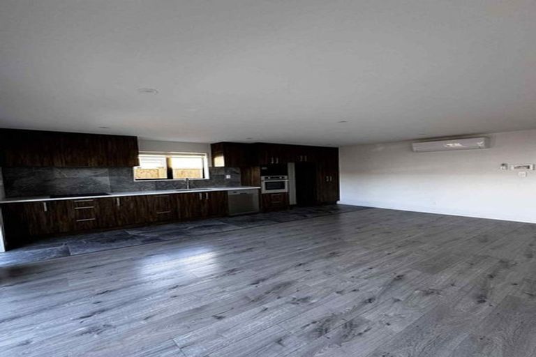 Photo of property in 16 Auranga Drive, Karaka, Papakura, 2113