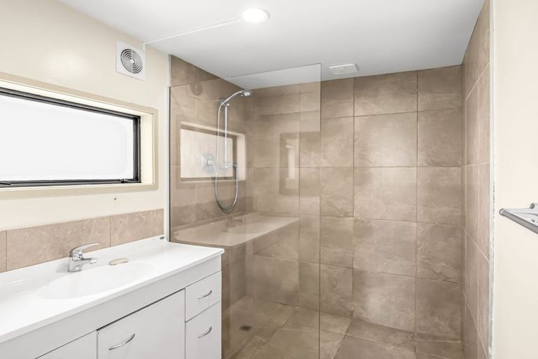 Photo of property in 10 Fonblanque Street, Westport, 7825